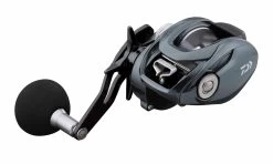 Daiwa Lexa TW 400 Baitcasting Reels -Unique Fishing Store LEXA300TWS side scaled 1